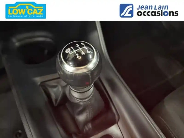 Toyota C-Hr 116ch turbo 2wd — photo 13