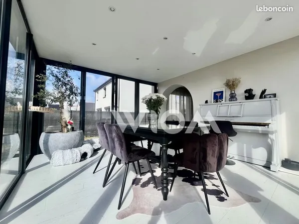 Maison 7 pièces 170 m²