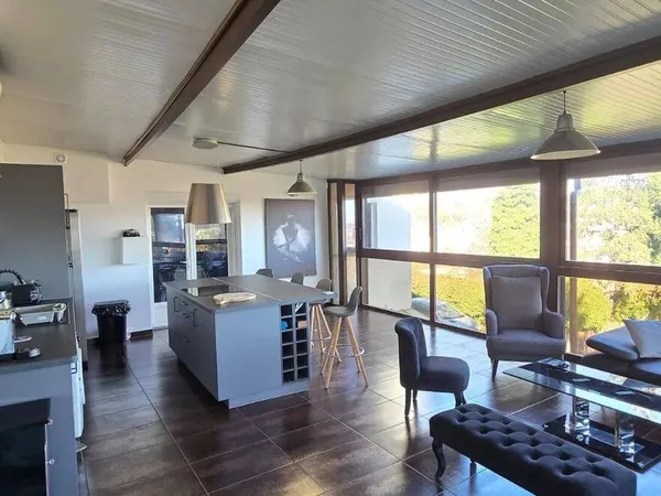 Maison 3 pièces 118 m²