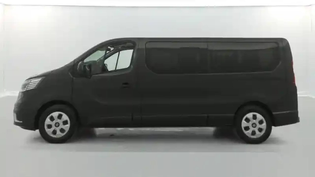 Renault Trafic blue dci 150 — photo 11