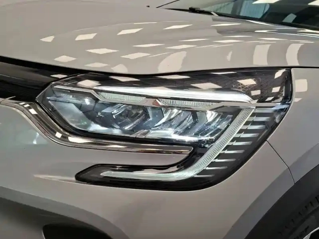 Renault Captur tce 100 gpl — photo 37