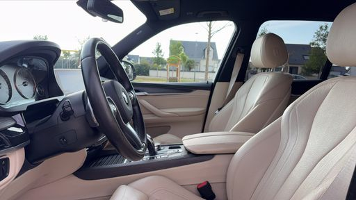 BMW X5 xDrive 30d 258 BVA8 - M Sport – 2017 – 150237 km – Diesel – Boîte Automatique — photo 12