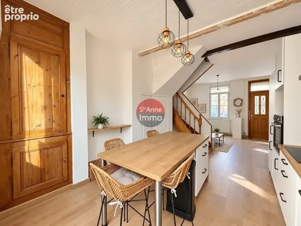 Amiens - saint honore - henriville - amienoise - 85m2 - 3 chambres - 1 bureau - cour - cave - depend