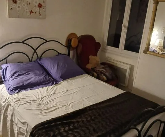 Chambre de 12m2 à louer sur Meyrannes