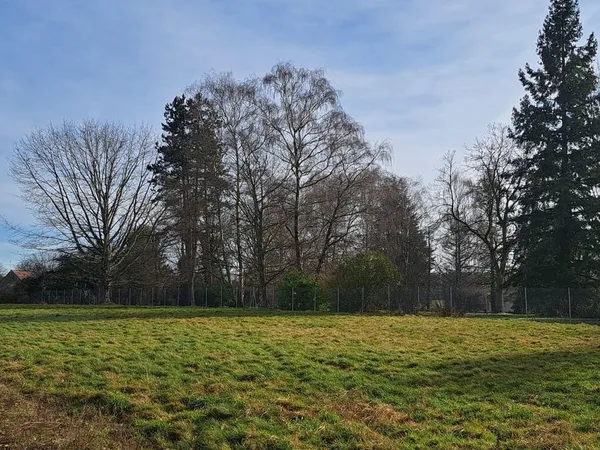 Terrain 16euros/m² SAINT GERMAIN DU BOIS (71330) 1685m² constructibles