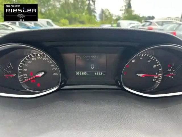 Peugeot 308 puretech 110ch s&amp;s bvm6 — photo 10