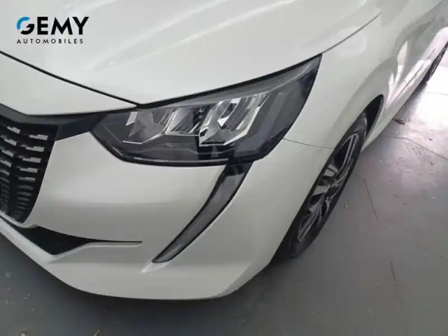 Peugeot 208 puretech 100 s&amp;s bvm6 — photo 36