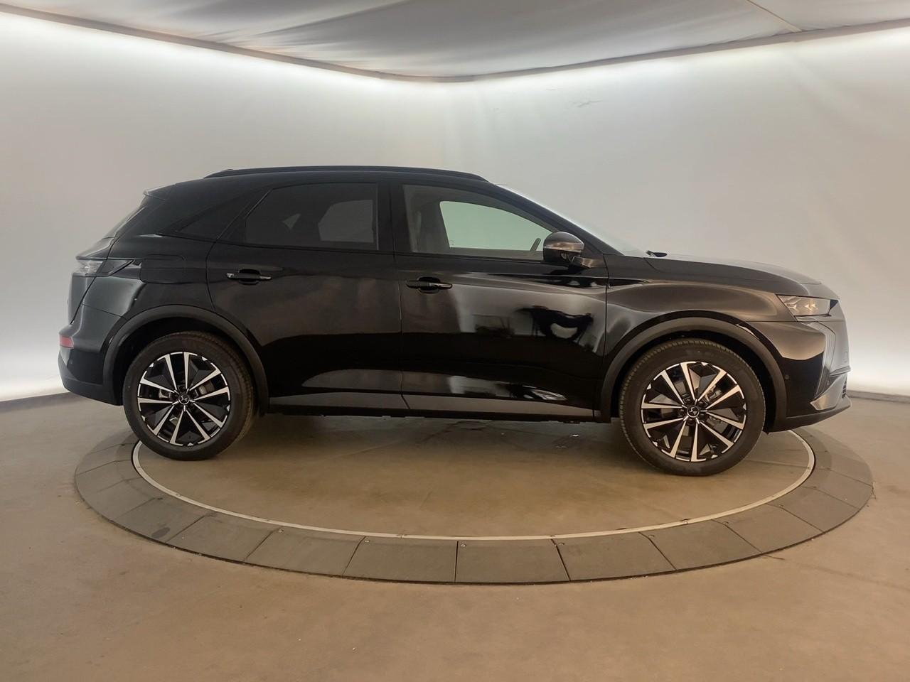 Ds Ds 7 crossback bluehdi 130 eat8 etoile — photo 4