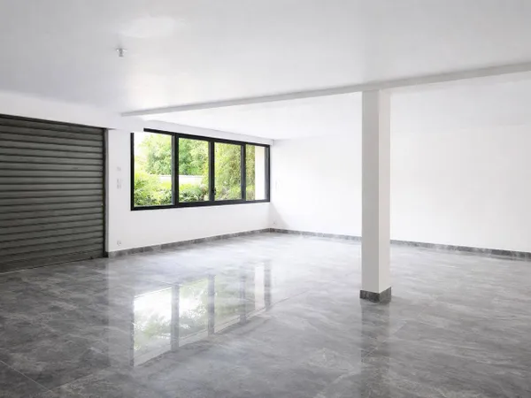 Local commercial 70 m²