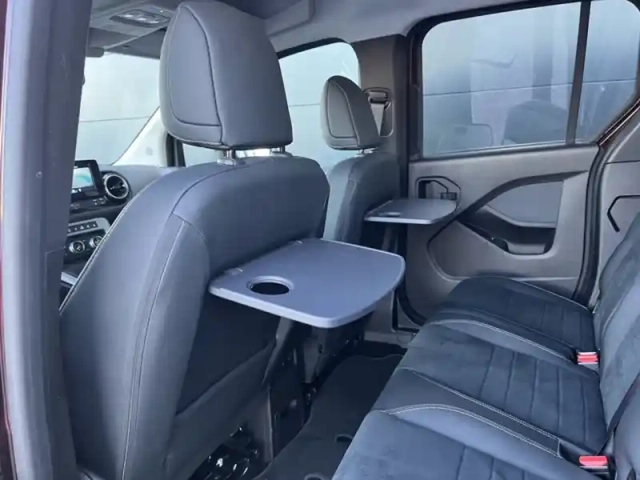 Mercedes Cla 180 / progressive / 5 places / — photo 13
