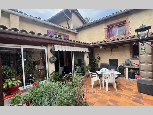 MONTECH À PROXIMITÉ ? Charmante maison de village 191 m², 3 ch