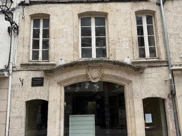 locaux à Louer