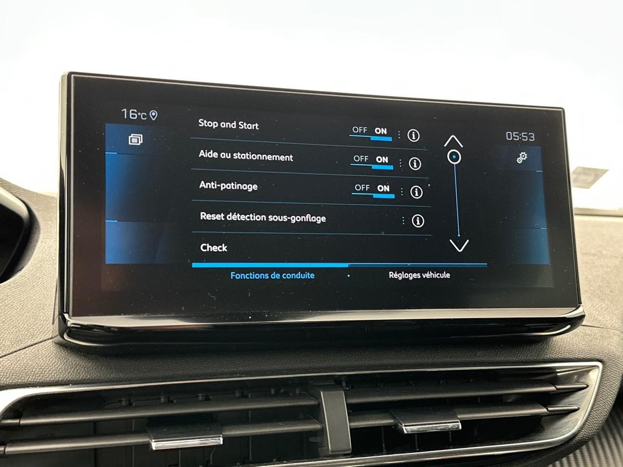 Peugeot 3008 puretech 130ch s&s bvm6 style — photo 23