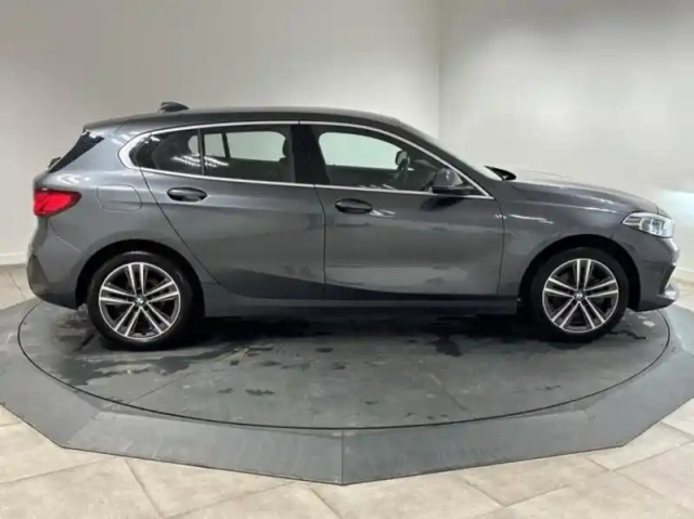 Bmw Serie 1 série 1 116da 116ch business design dkg7 — photo 3