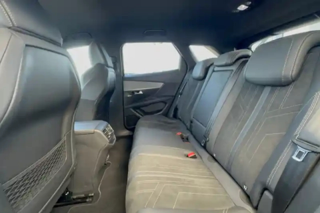 Peugeot 3008 puretech 130ch s&amp;s eat8 — photo 10