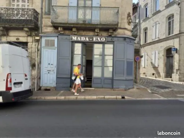 Local commercial Perigueux au coeur de la ville