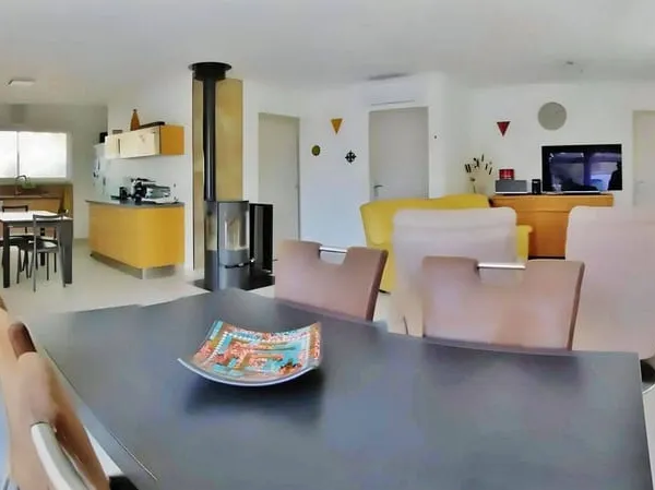 Villa 4 pièces 109 m²