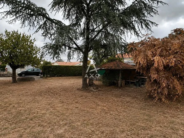 Terrain 485 m²