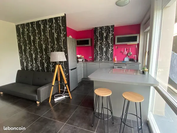 Appartement 2 pièces proche UniLassale Neoma Université