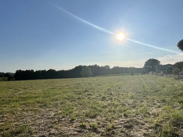Terrain constructible 1100 m²