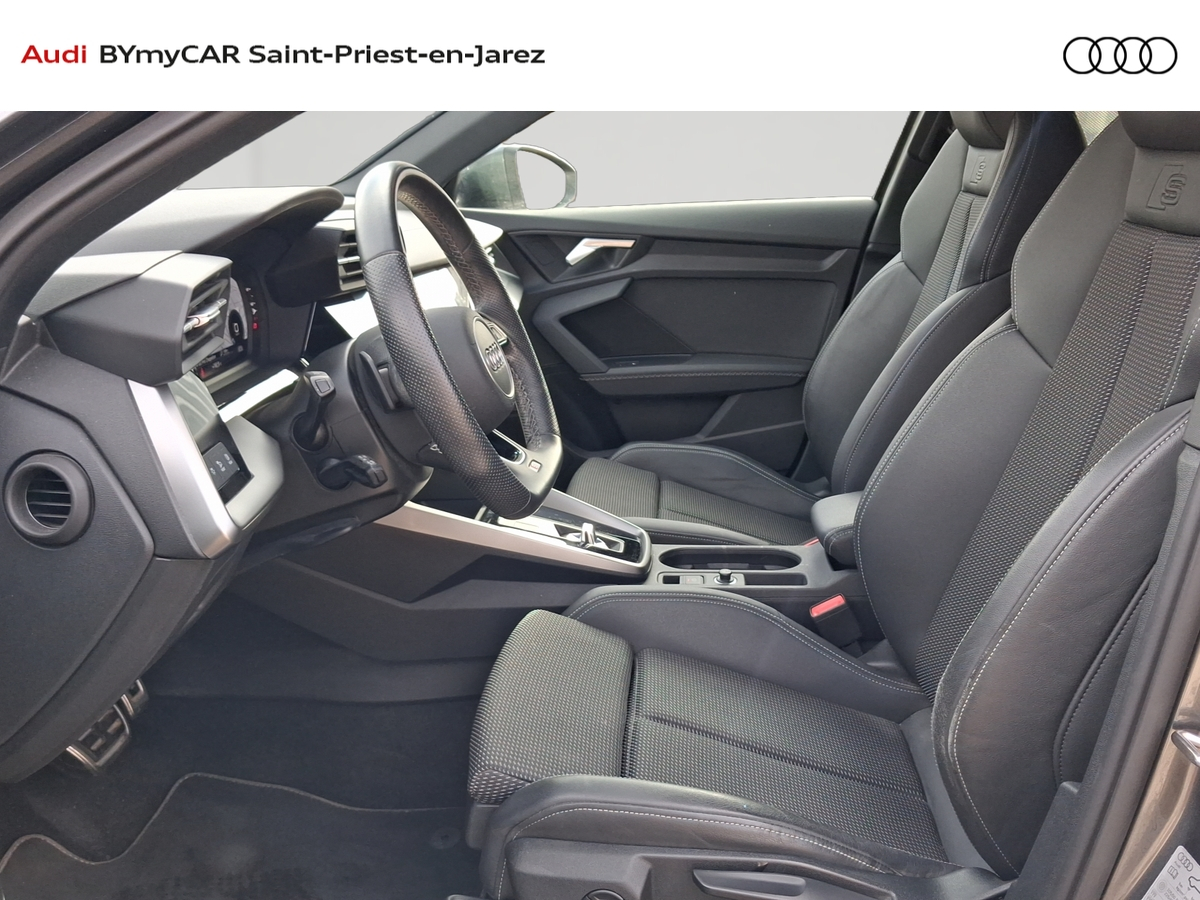 Audi A3 Sportback 40 TFSIe 204 S tronic 6 — photo 12