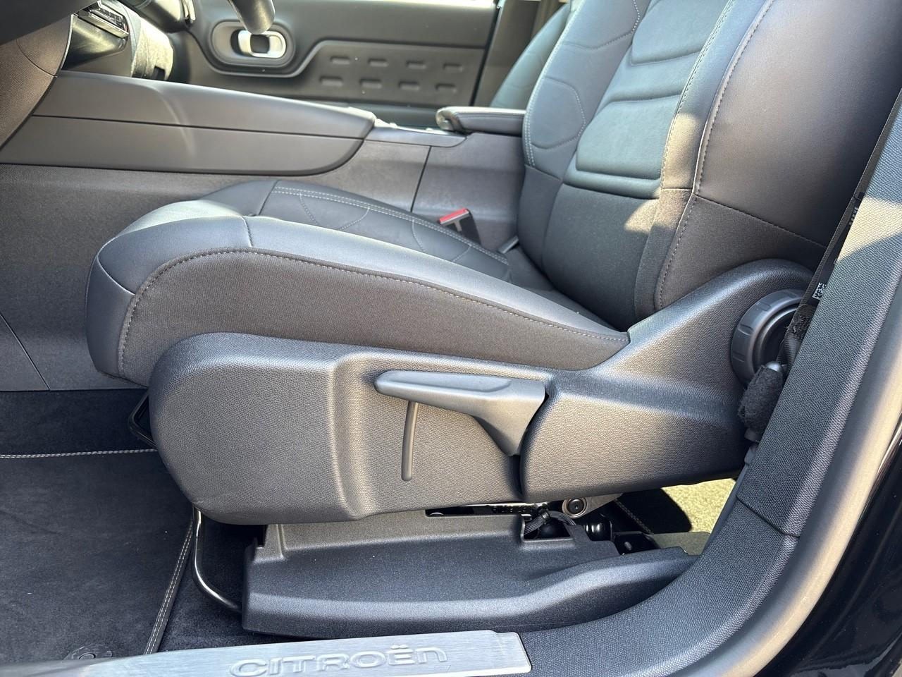 Citroën C5 Aircross hybrid rechargeable 225ch shine e-eat8 — photo 43