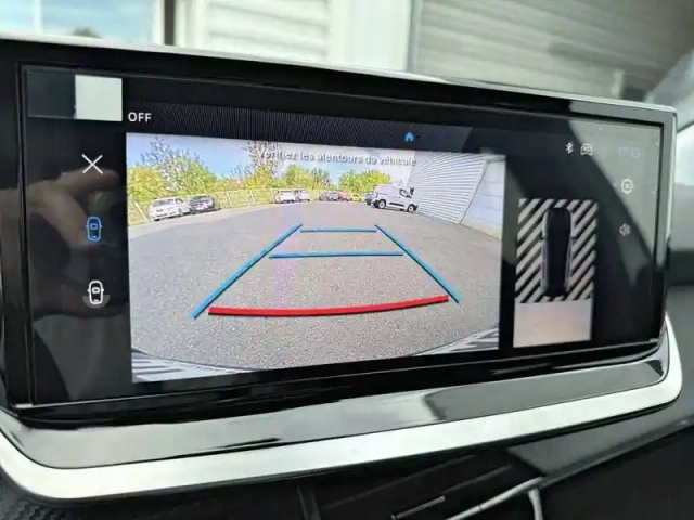 Peugeot 208 hybrid 110 e-dcs6 — photo 18