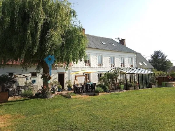 Maison 13 pièces 360 m²