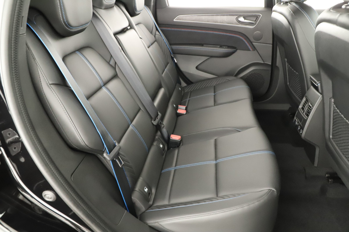 Renault Arkana — photo 11