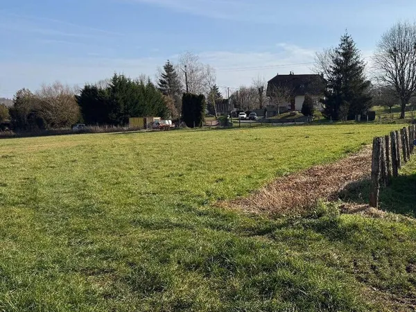 Terrain constructible 408 m²