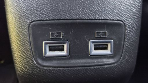 Peugeot 208 1.2 PureTech 100 EAT8 - Gt Pack – 2021 – 76000 km – Essence – Boîte Automatique — photo 3