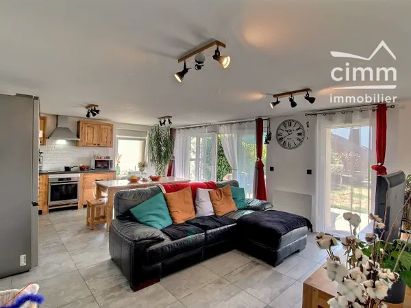 A VENDRE - APPARTEMENT T4 RÉNOVÉ - JARDIN PRIVATIF ET VUE MONT