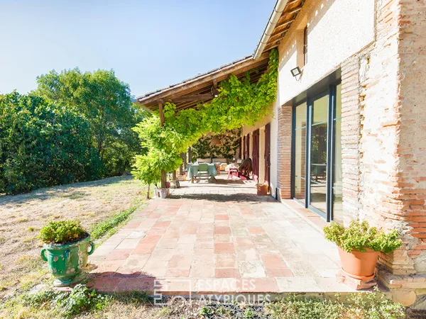 Ferme aux aspirations contemporaines proche Verfeil