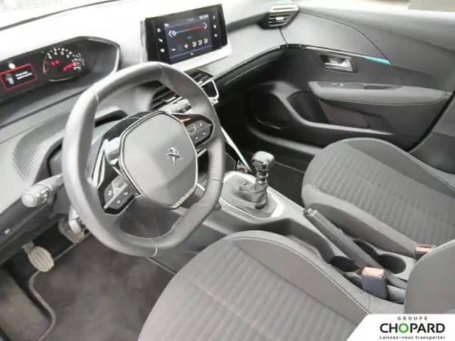 Peugeot 208 puretech 100 s&amp;s bvm6 — photo 8