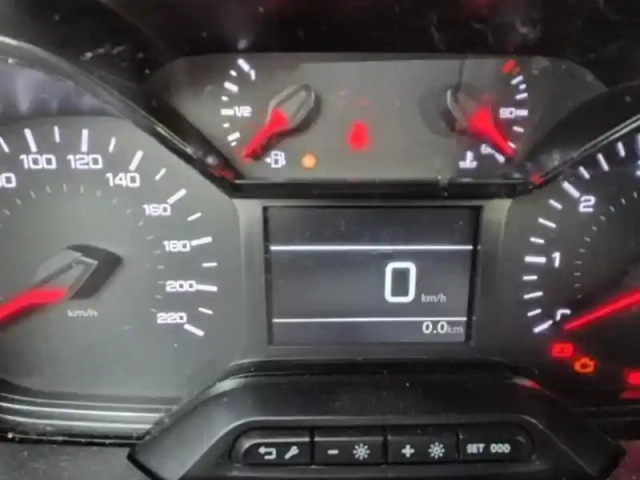 Peugeot Partner standard 1.6 bluehdi 100ch premium — photo 29