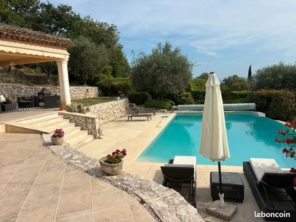 A louer - Superbe villa meublée avec vue panoramique