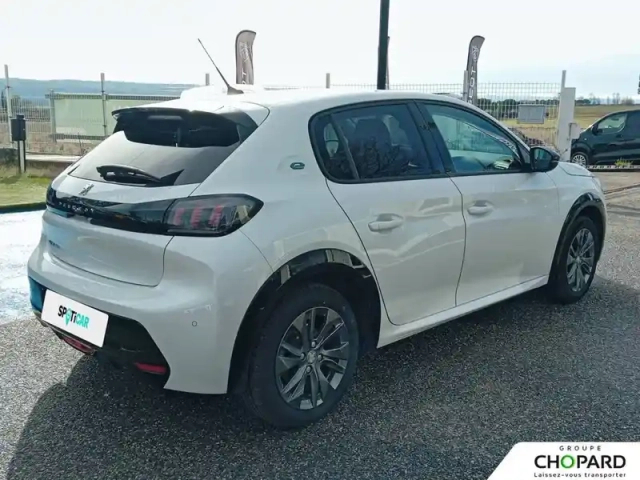 Peugeot 208 electrique 50 kwh 136ch — photo 90