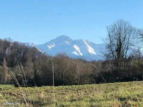 Grand terrain constructible Montignac 7 461 m2 magnifique vue sur les Pyrénées