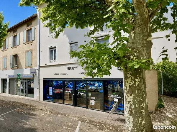 Appartement 8 pièces 151 m²