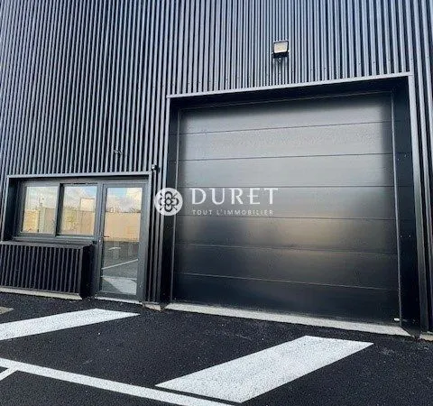 Local 102 m² Les Sables-d'Olonne
