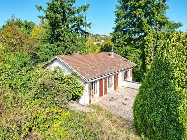 Maison de plain-pied 6 pièces 140 m²