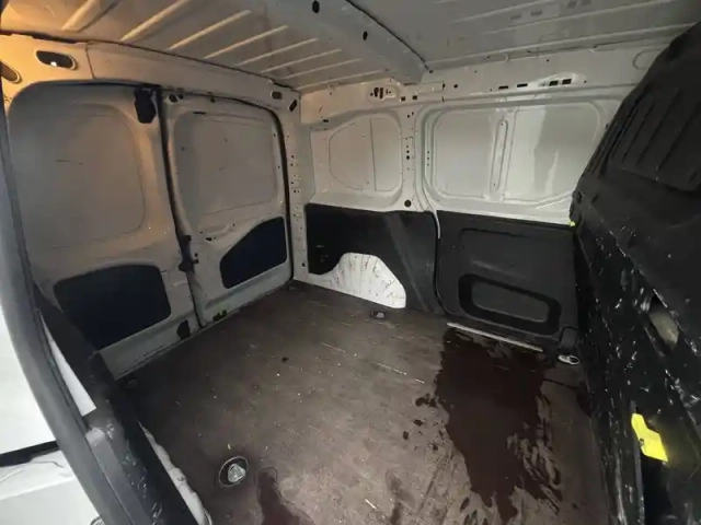 Peugeot Partner fourgon standard 650 kg bluehdi 130 s&amp;s eat8 — photo 3