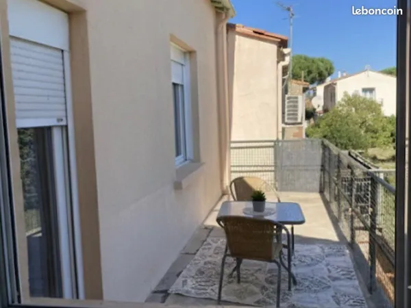 Maison de Village avec 2 Appartements & Garage XL 90m2
