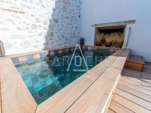 Immeuble de rapport 12 pièces