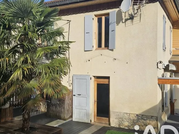 Maison 7 pièces 160 m²