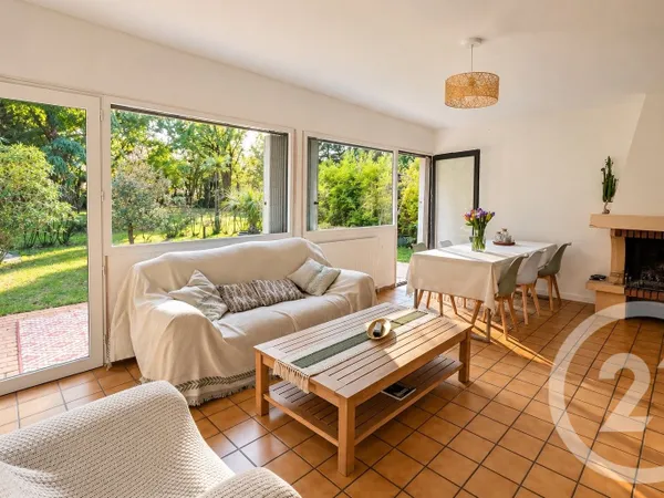 Maison 5 pièces 106 m²