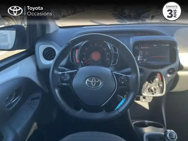 Toyota Aygo 1.0 vvt-i 72ch x-play 5p my19 — photo 9