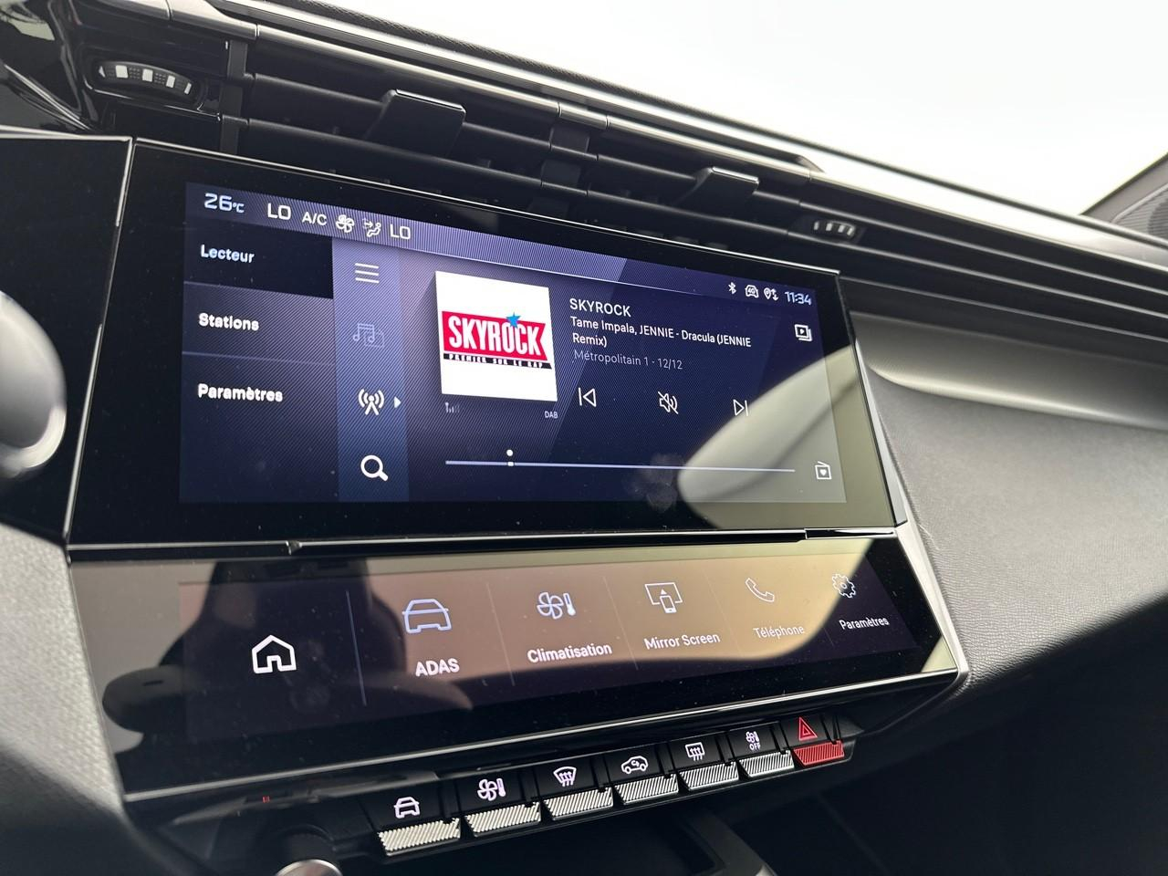 Peugeot 408 hybrid 145 e-dcs6 gt — photo 23