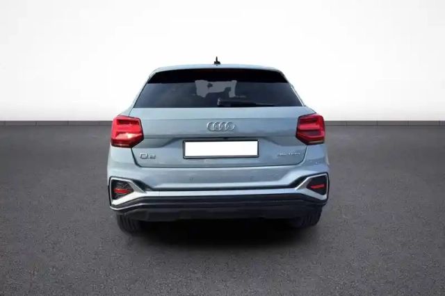 Audi Q2 35 tfsi 150 s tronic 7 — photo 5