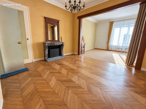 Maison 8 pièces 167 m²